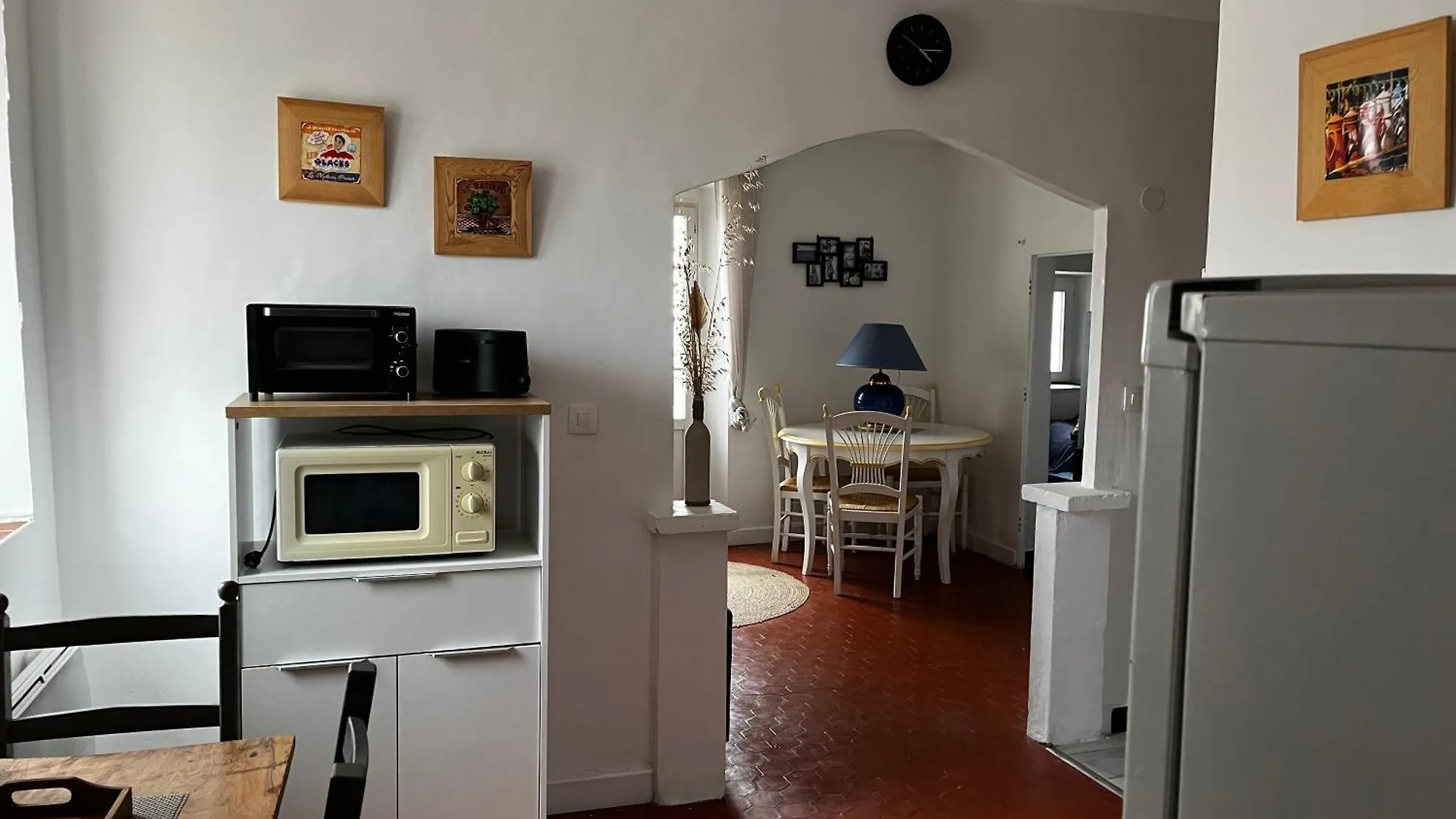 Au Coeur Du Village Avec Petit Balcon Plein Sud Tourtour France