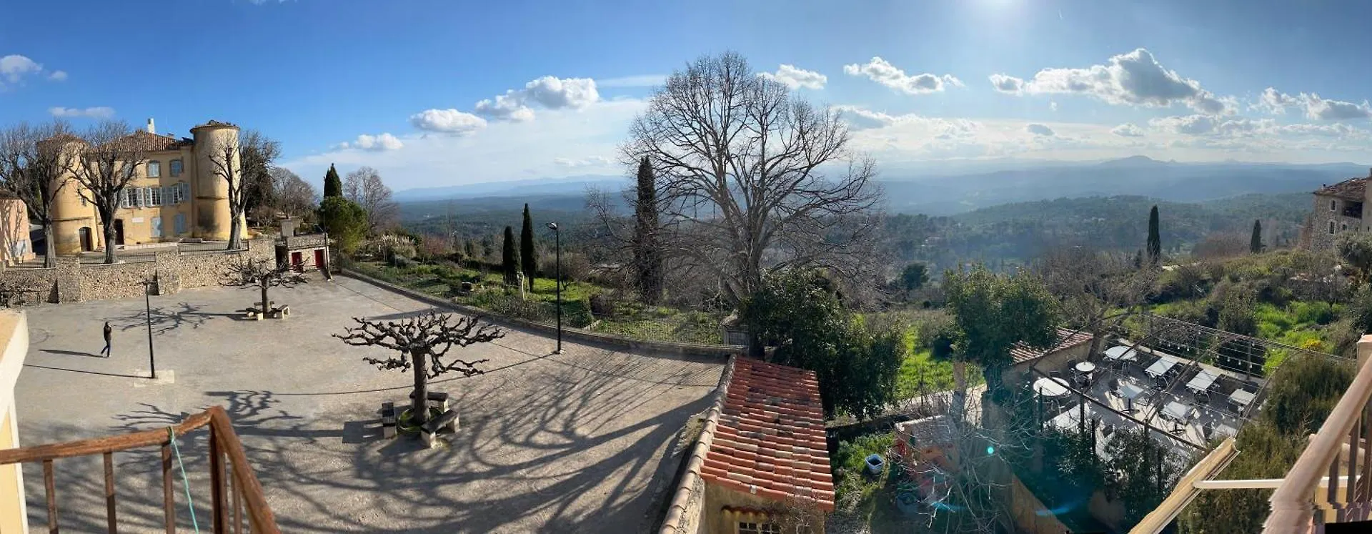 Au Coeur Du Village Avec Petit Balcon Plein Sud Tourtour 0*,  France